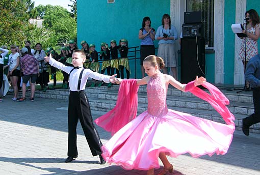 Танець у виконанні цієї пари зачарував усіх.