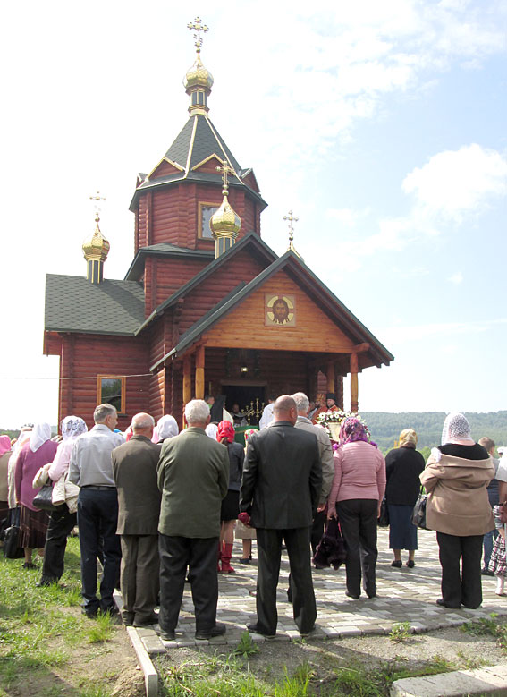 Свято-Амфілохіївський храм у Малій Іловиці.